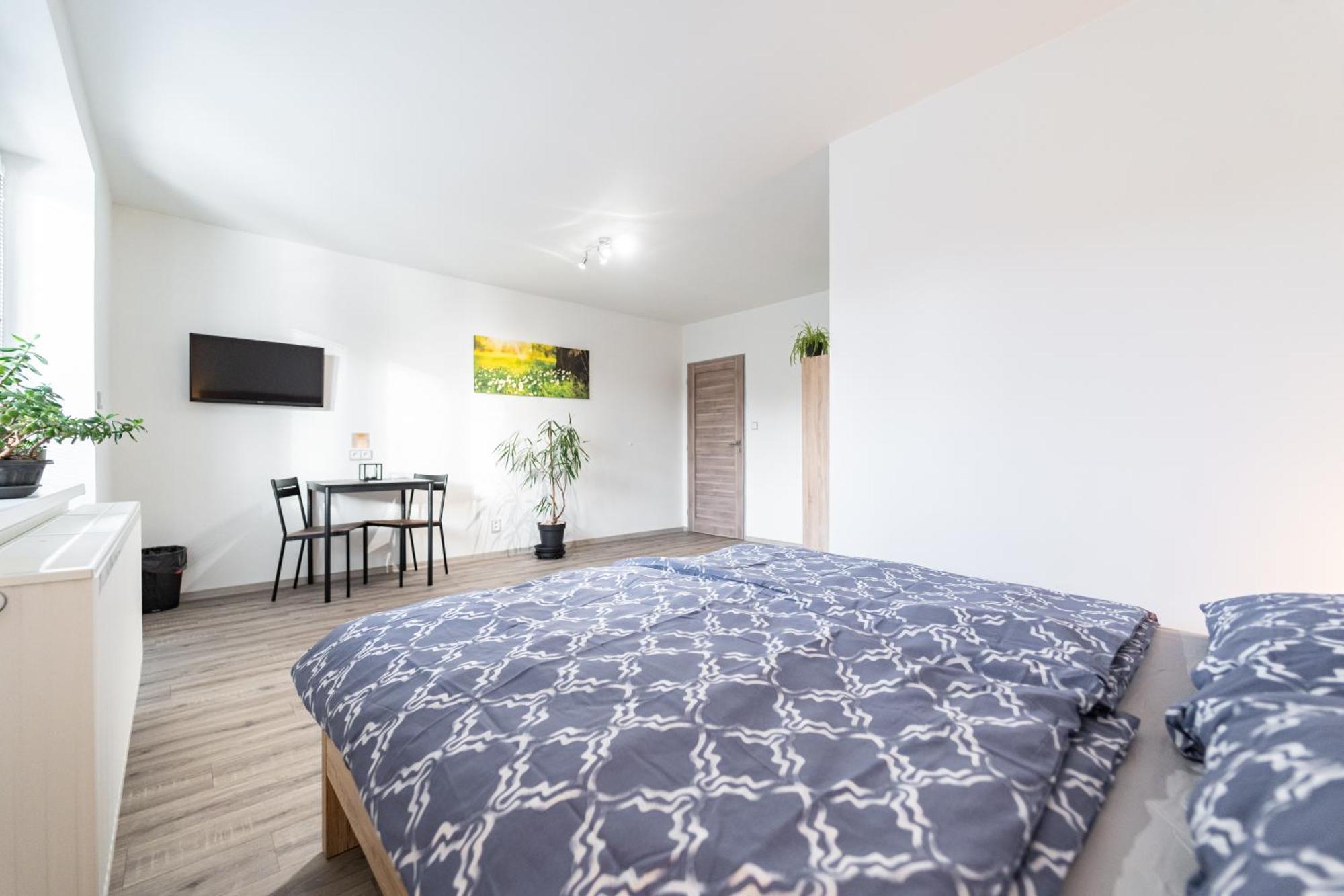 Apartmany Tera Miletín Esterno foto